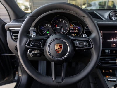 2026 Porsche Macan Macan