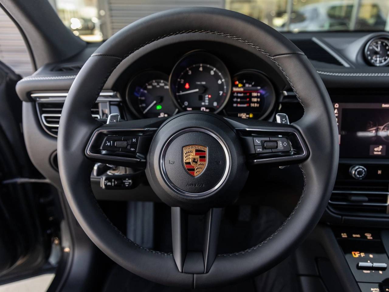 2026 Porsche Macan Macan