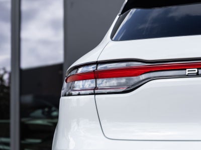 2026 Porsche Macan Macan