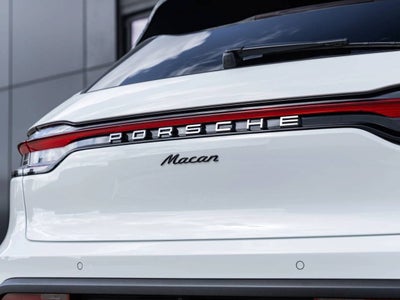 2026 Porsche Macan Macan