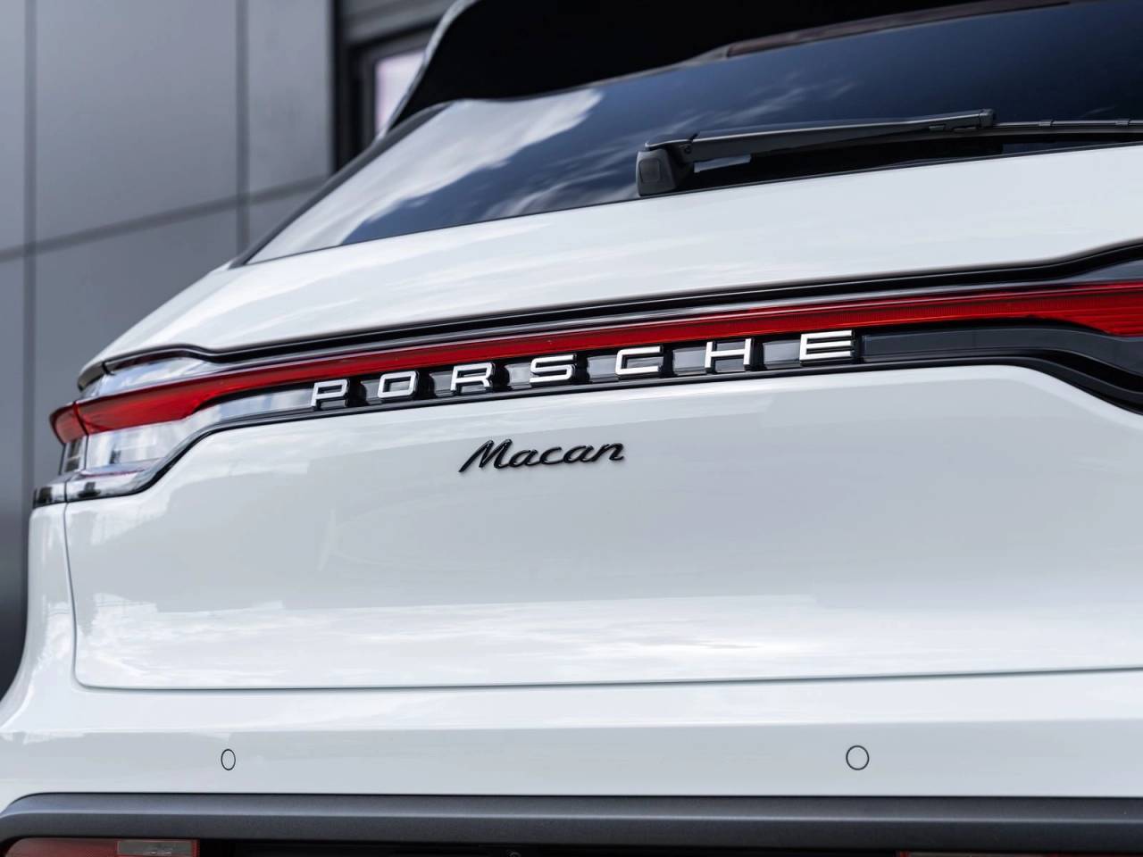 2026 Porsche Macan Macan
