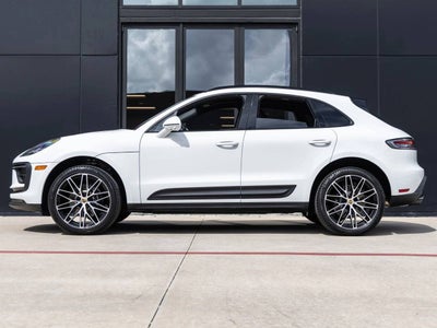 2026 Porsche Macan Macan