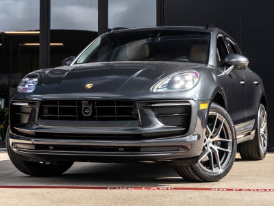 2026 Porsche Macan Macan
