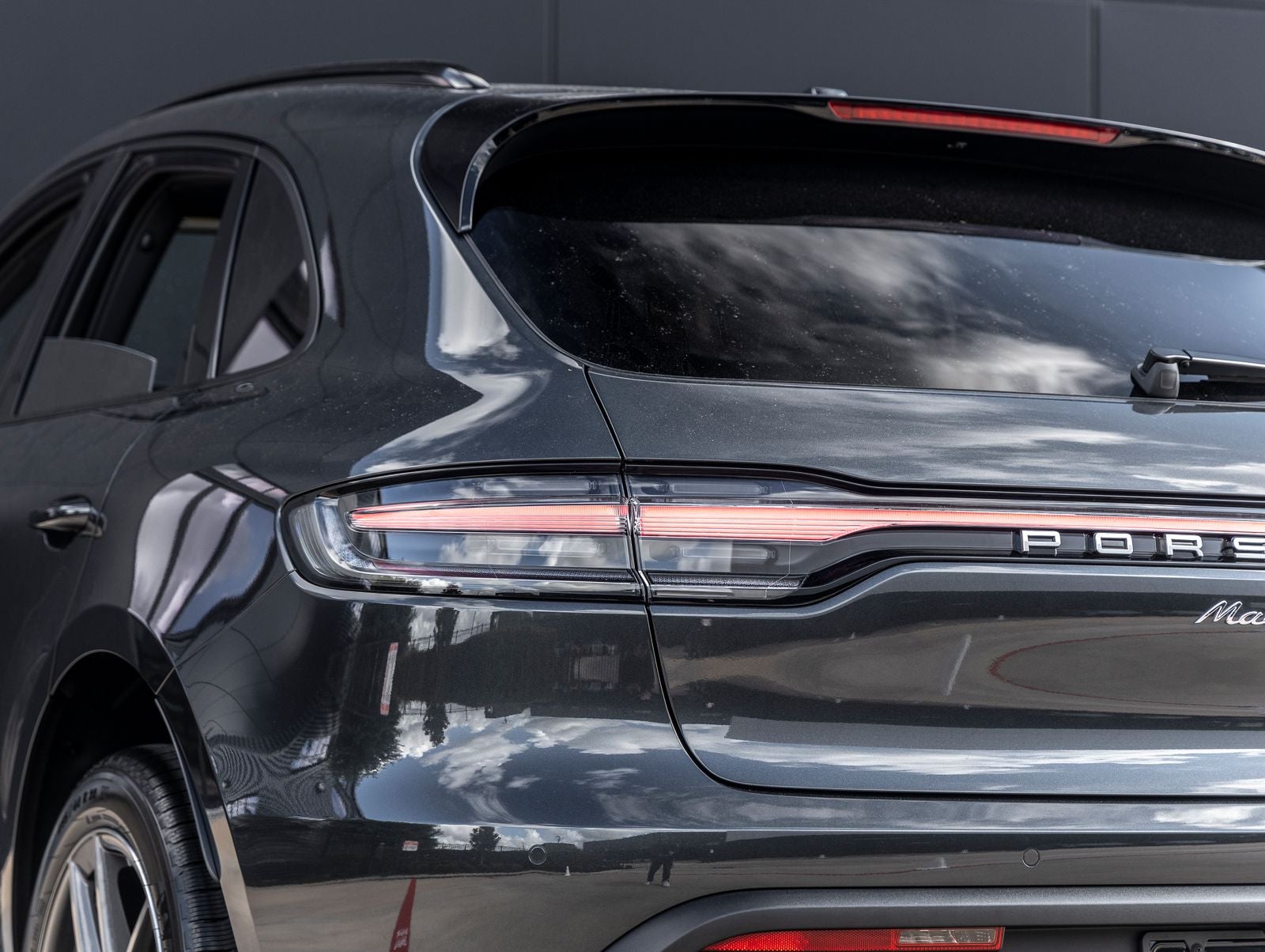 2026 Porsche Macan Macan