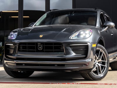2026 Porsche Macan Macan