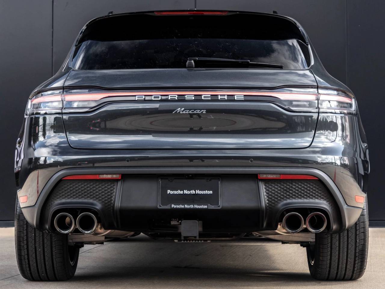 2026 Porsche Macan Macan
