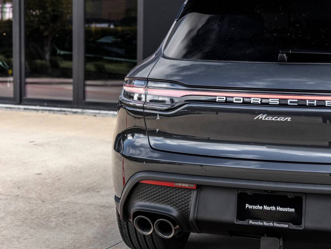2026 Porsche Macan Macan