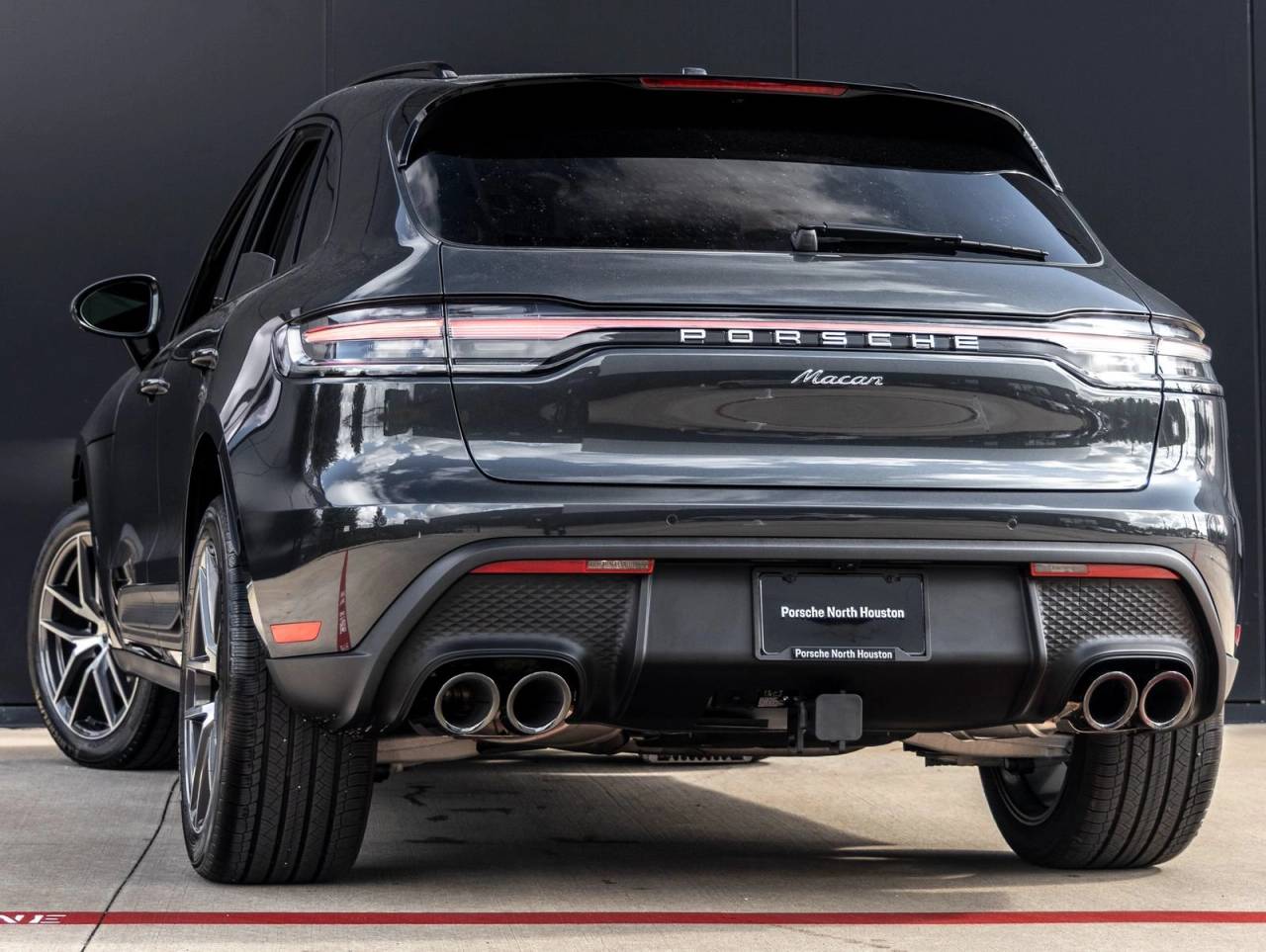 2026 Porsche Macan Macan