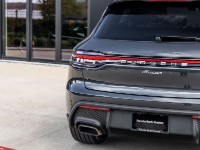 2026 Porsche Macan Macan