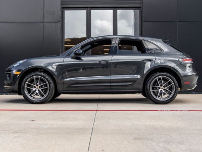 2026 Porsche Macan Macan