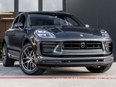 2026 Porsche Macan Macan
