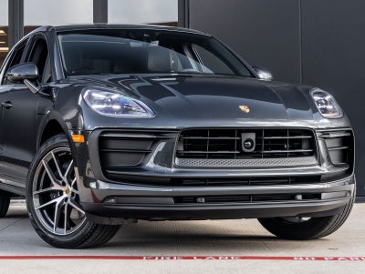 2026 Porsche Macan Macan