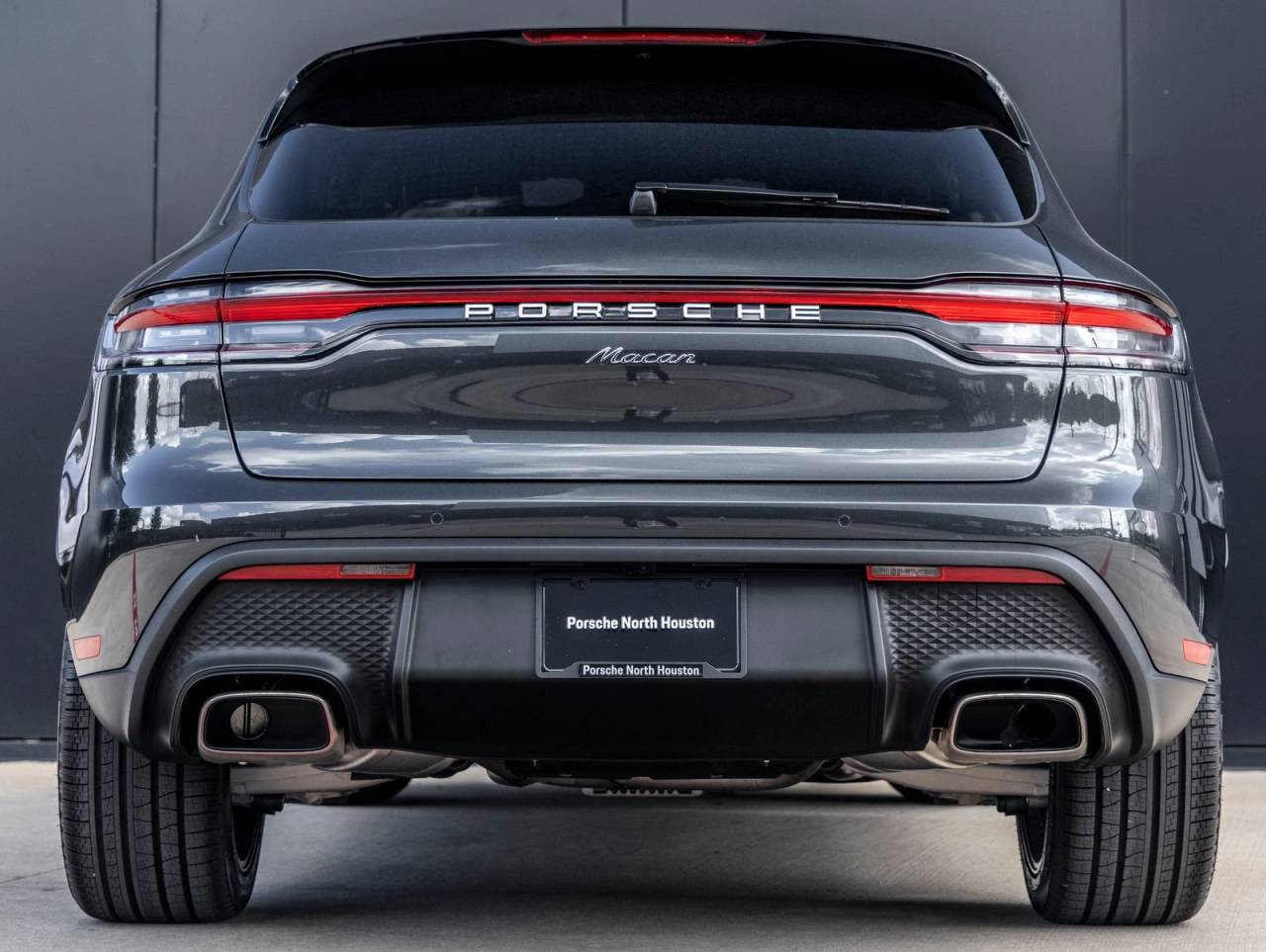 2026 Porsche Macan Macan