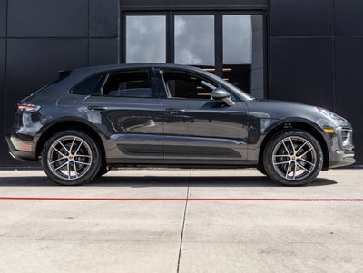 2026 Porsche Macan Macan