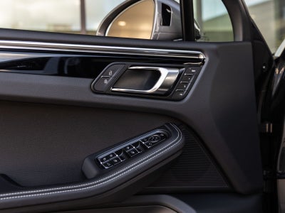 2026 Porsche Macan Macan T