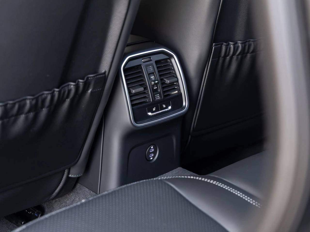 2026 Porsche Macan Macan T