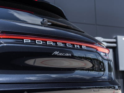2026 Porsche Macan Macan