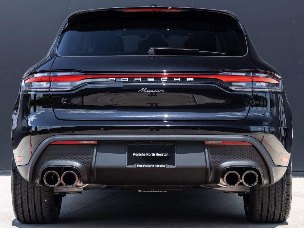 2026 Porsche Macan Macan