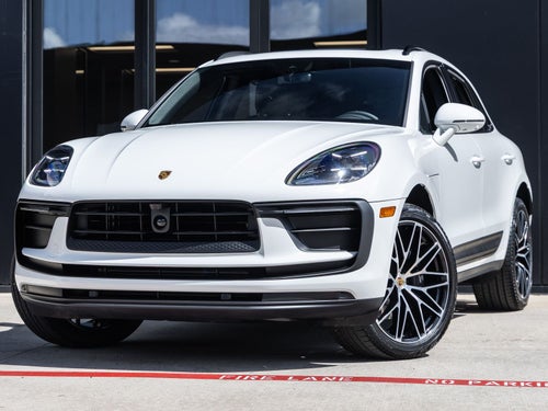 2026 Porsche Macan Base