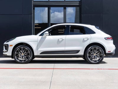 2026 Porsche Macan Macan