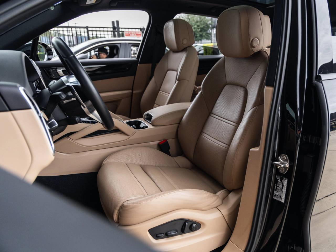 2023 Porsche Cayenne Cayenne