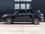 2023 Porsche Cayenne Cayenne Platinum Edition (MY23)