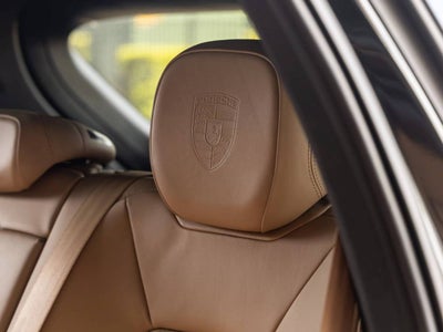 2023 Porsche Cayenne Cayenne Platinum Edition (MY23)