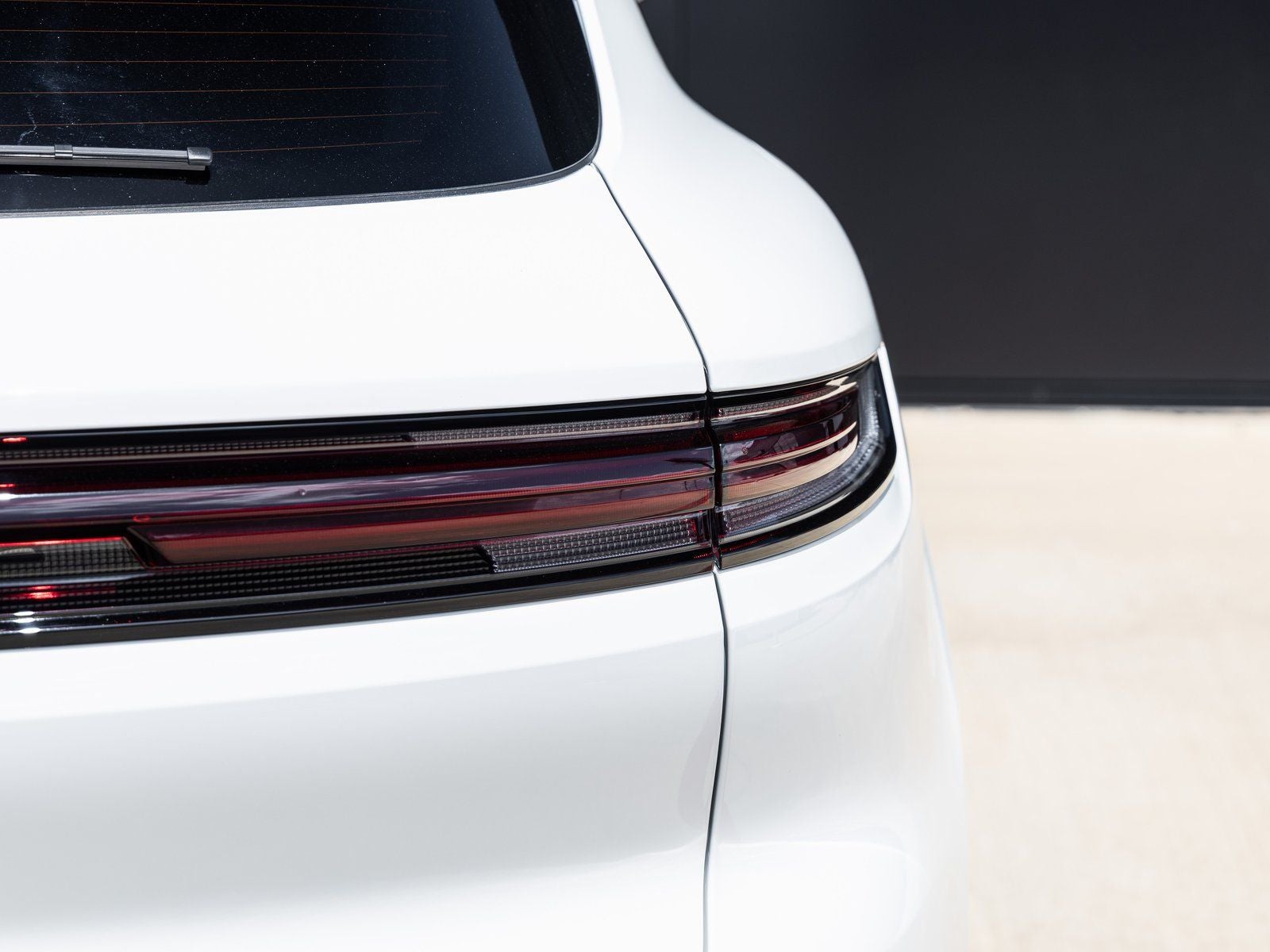 2025 Porsche Cayenne AWD