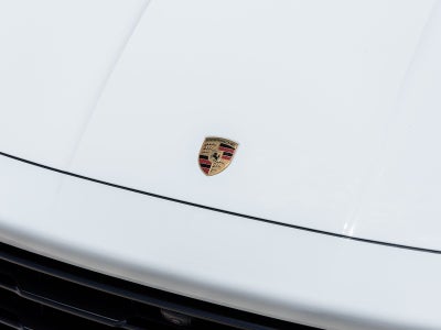 2025 Porsche Cayenne AWD