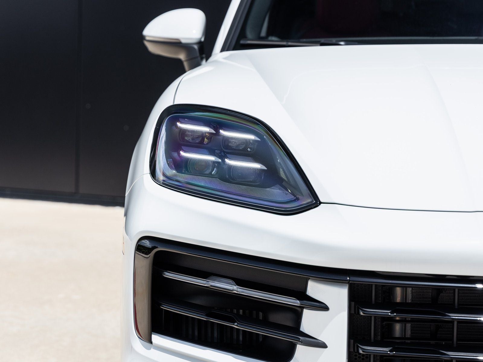 2025 Porsche Cayenne AWD