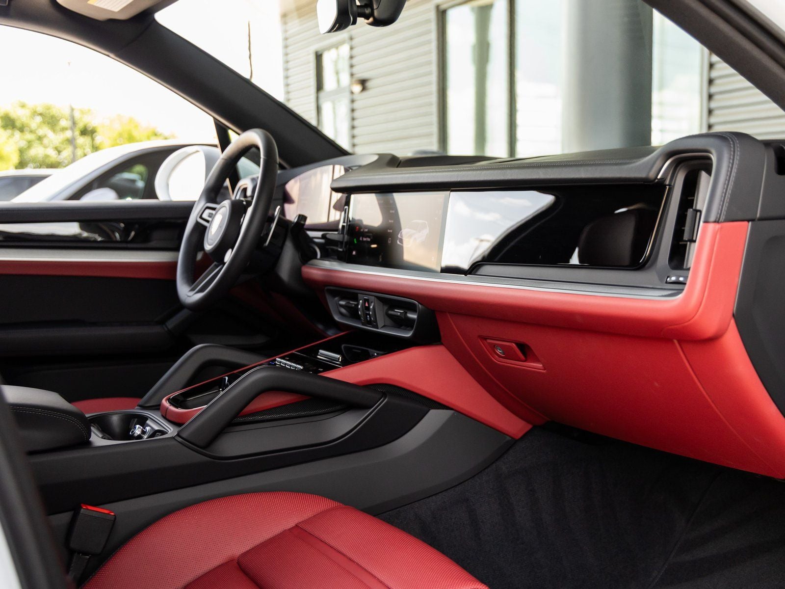 2025 Porsche Cayenne AWD