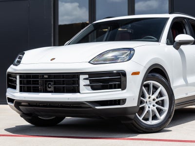 2025 Porsche Cayenne AWD