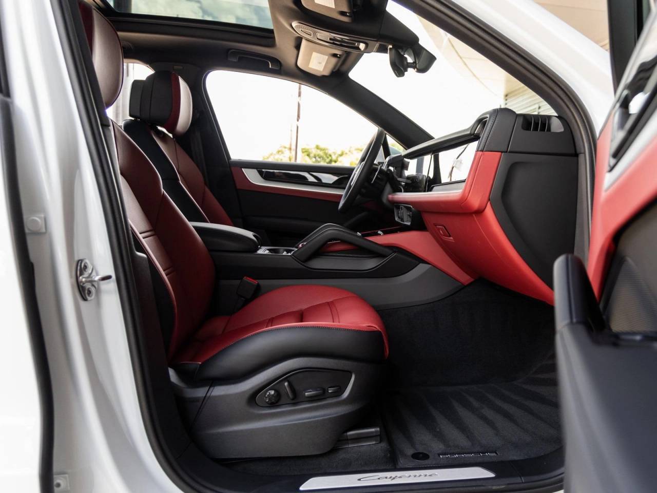2025 Porsche Cayenne Cayenne