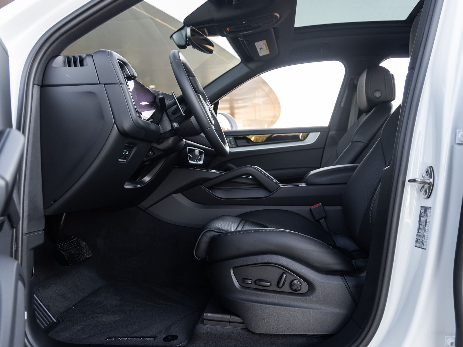 2026 Porsche Cayenne AWD
