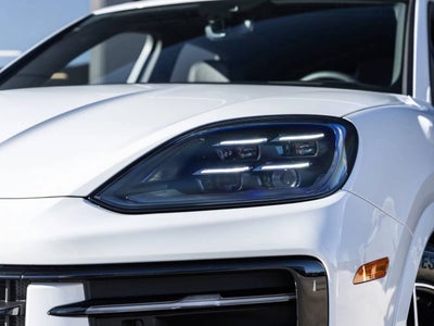 2026 Porsche Cayenne AWD