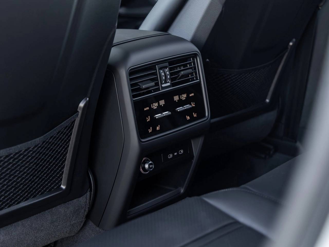 2026 Porsche Cayenne AWD