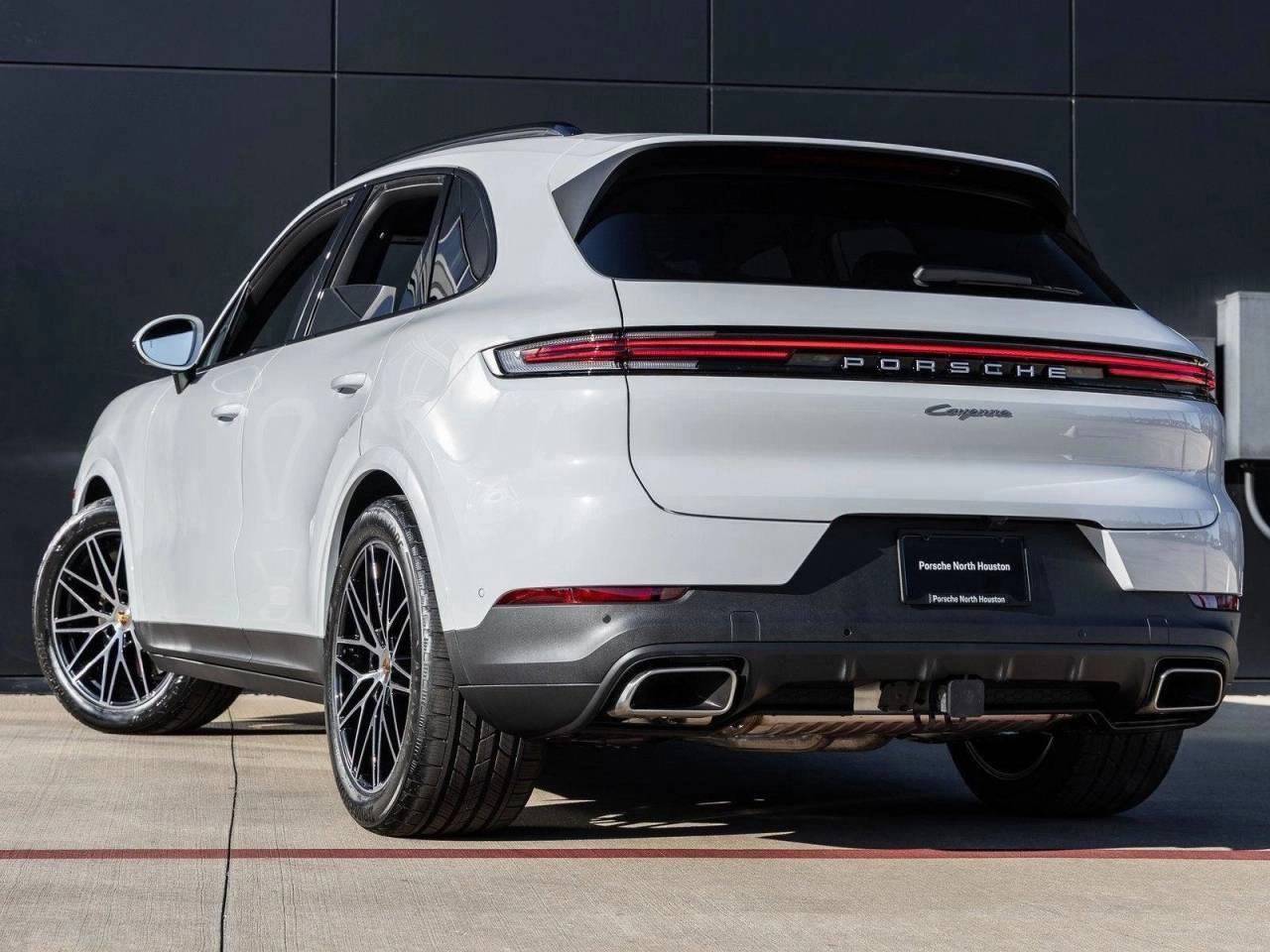 2026 Porsche Cayenne AWD