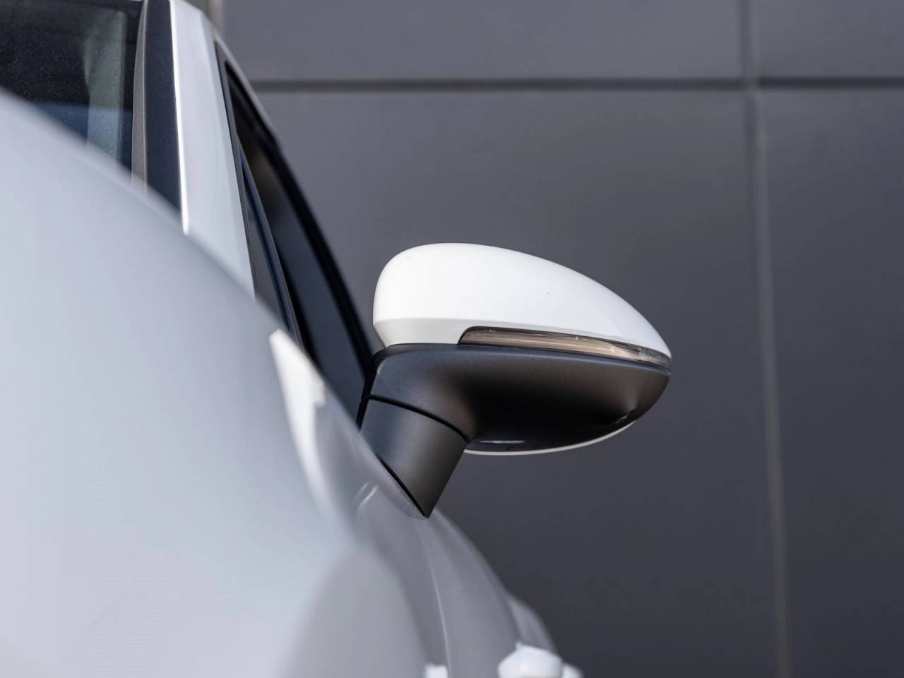 2026 Porsche Cayenne AWD