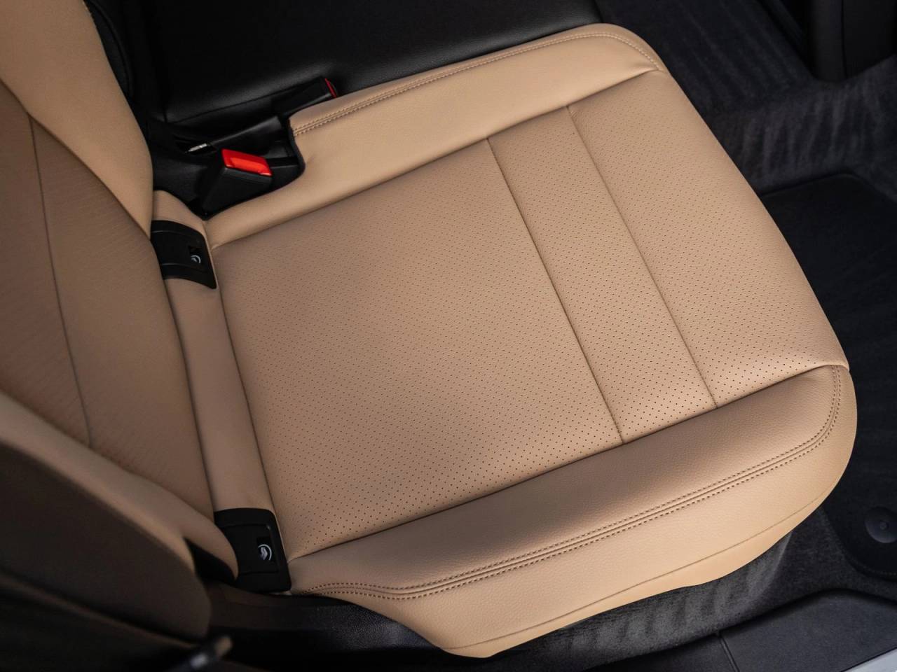 2026 Porsche Cayenne AWD