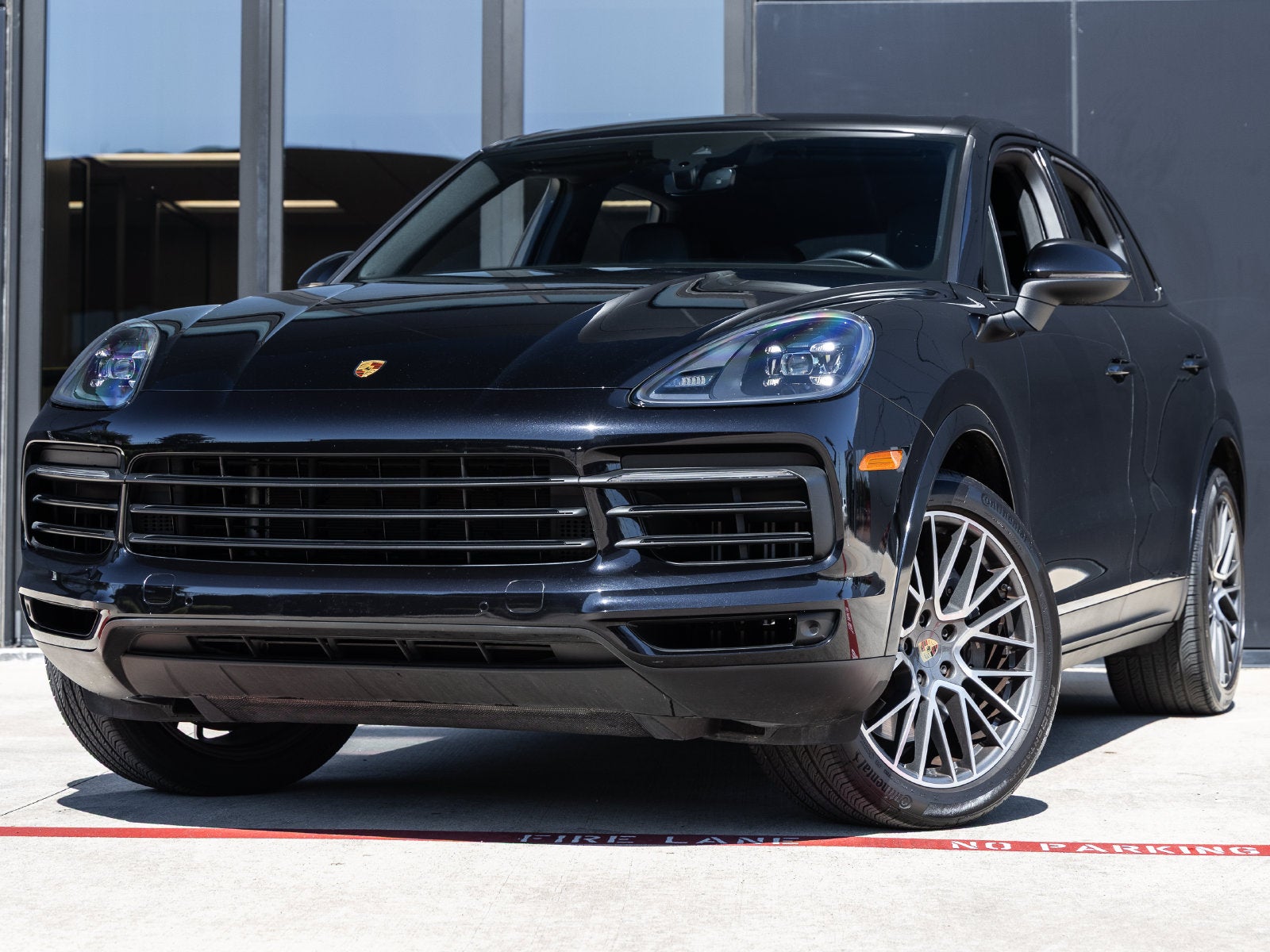 2022 Porsche Cayenne Base