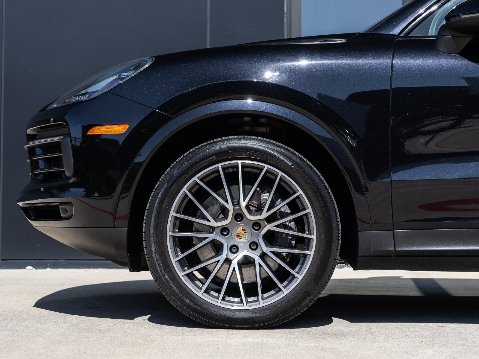 2022 Porsche Cayenne Base