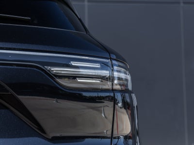 2022 Porsche Cayenne Base