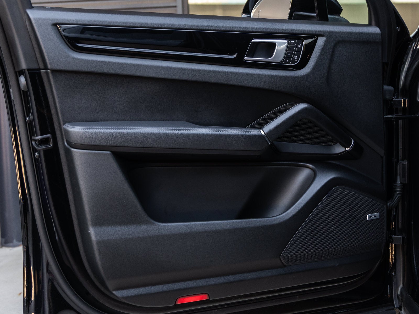 2022 Porsche Cayenne Base