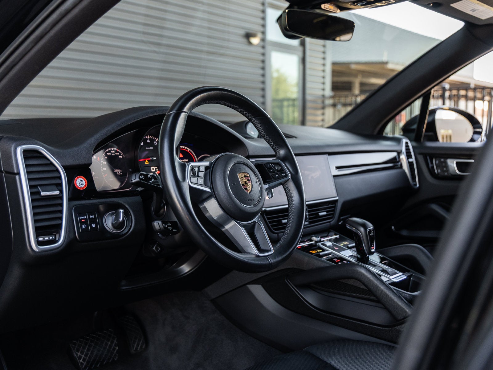 2022 Porsche Cayenne Base