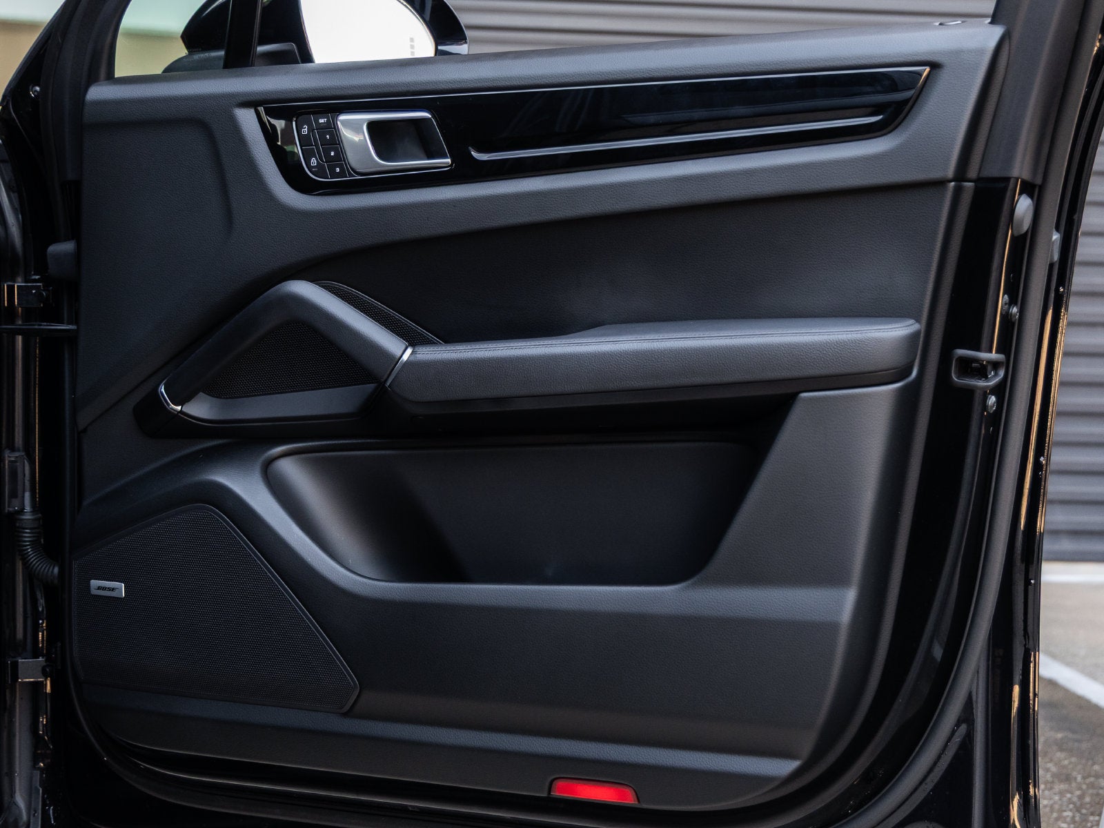 2022 Porsche Cayenne Base