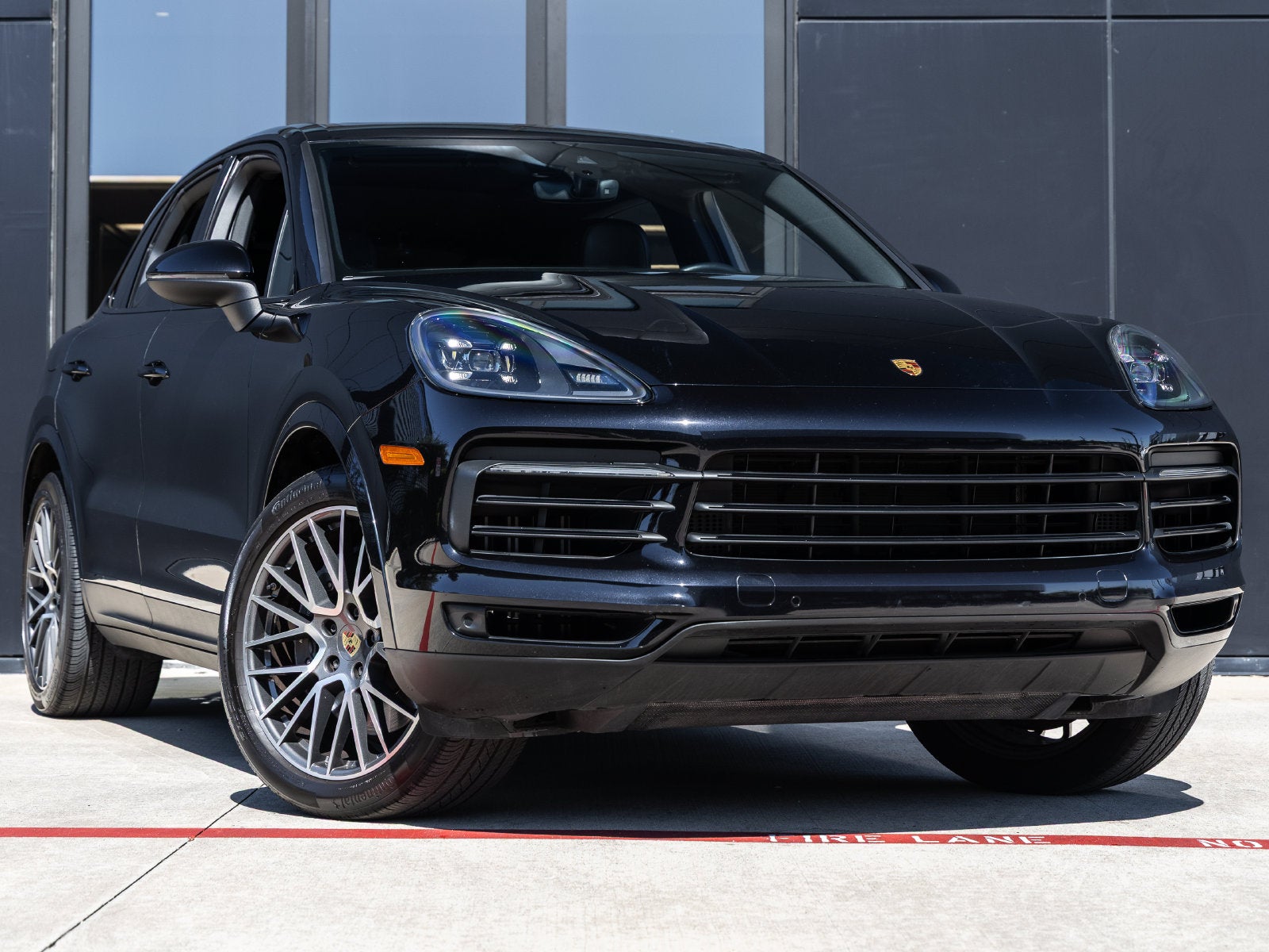 2022 Porsche Cayenne Base