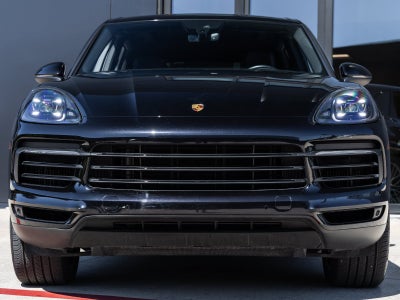 2022 Porsche Cayenne Base