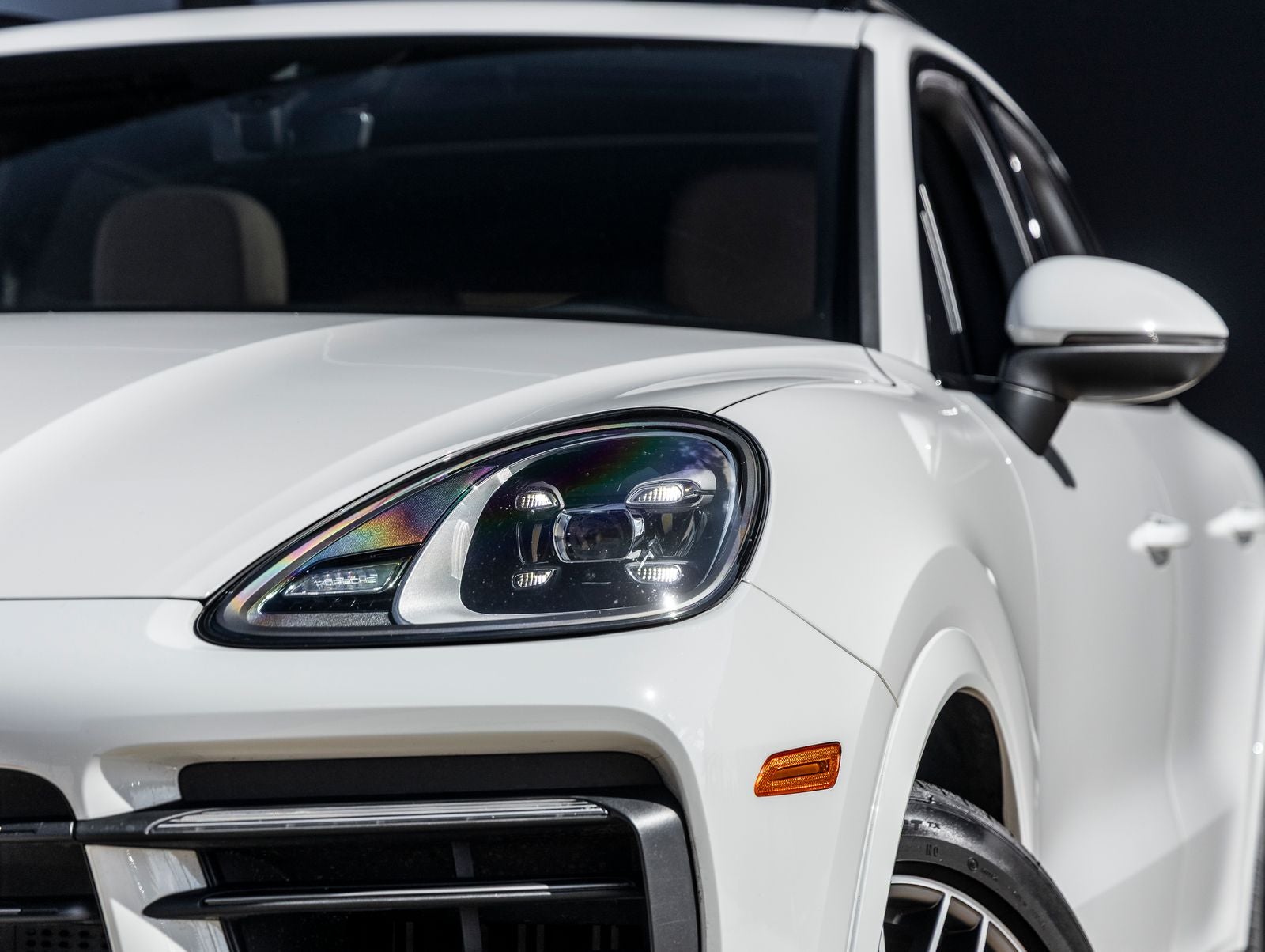 2023 Porsche Cayenne Cayenne Platinum Edition (MY23)