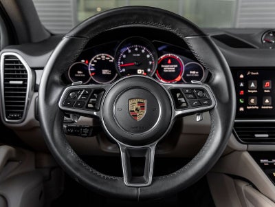 2023 Porsche Cayenne Cayenne Platinum Edition (MY23)