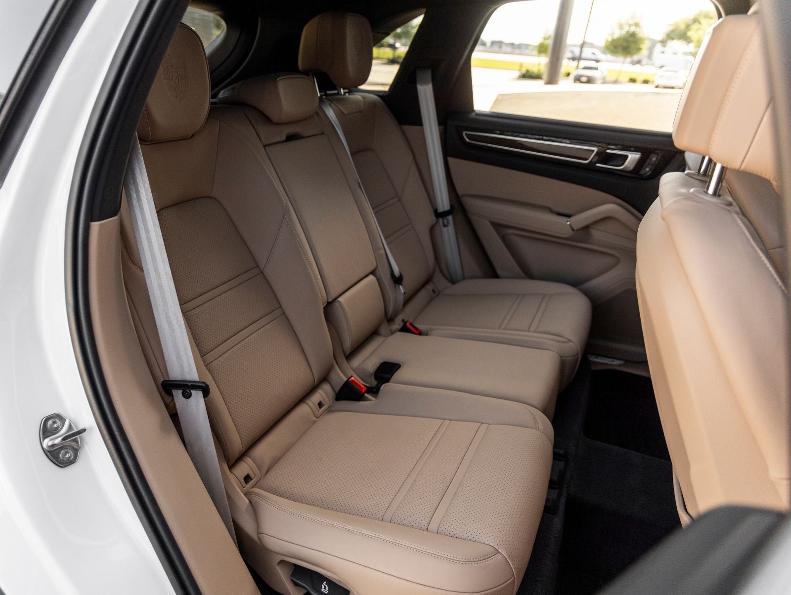 2023 Porsche Cayenne Cayenne Platinum Edition (MY23)